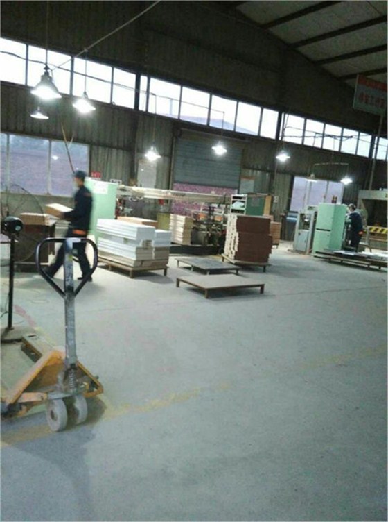 南京办公家具沐鸣2生产车间