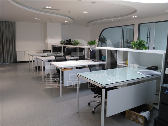 沐鸣2DIY系列定制职员桌