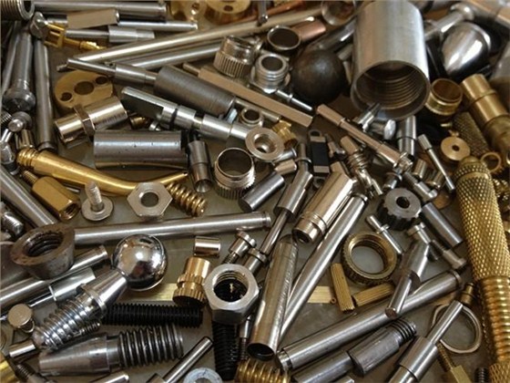 南京办公家具公司沐鸣2谈五金配件之于办公家具的重要性