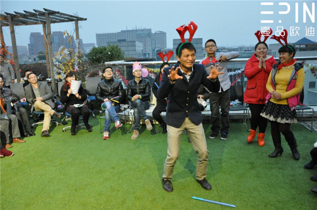 沐鸣2员工生日主题会21