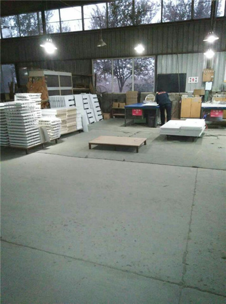 南京沐鸣2家具生产车间