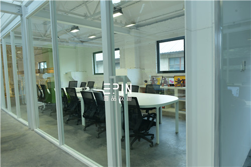 沐鸣2客户筑焱建筑设计公司LOFT艺术时尚办公空间家具