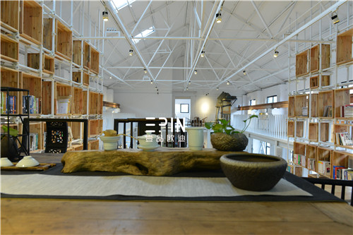 沐鸣2客户筑焱建筑设计公司LOFT艺术时尚办公空间家具