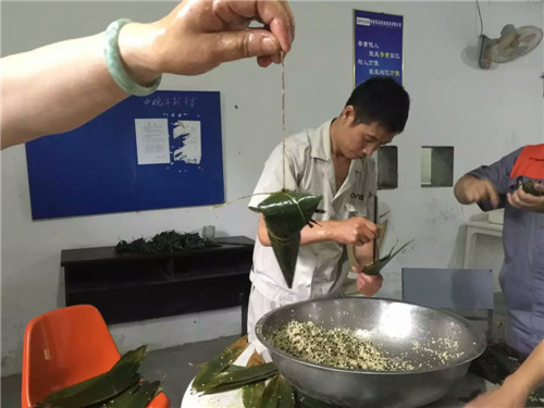 沐鸣2生产基地过端午