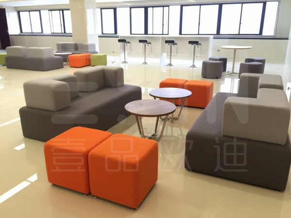 南京办公家具厂沐鸣2定制办公家具