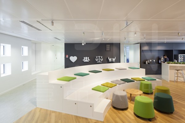 办公家具——企业的一张“活”名片 办公家具——企业的一张“活”名片