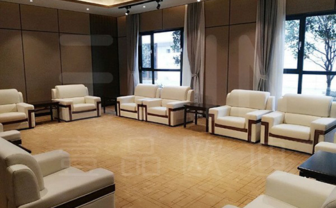 南京高端办公家具定制哪家公司好呢?