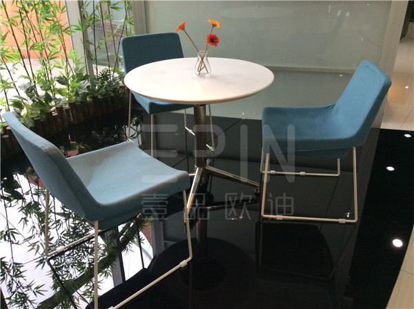 洽谈会客区办公家具-沐鸣2